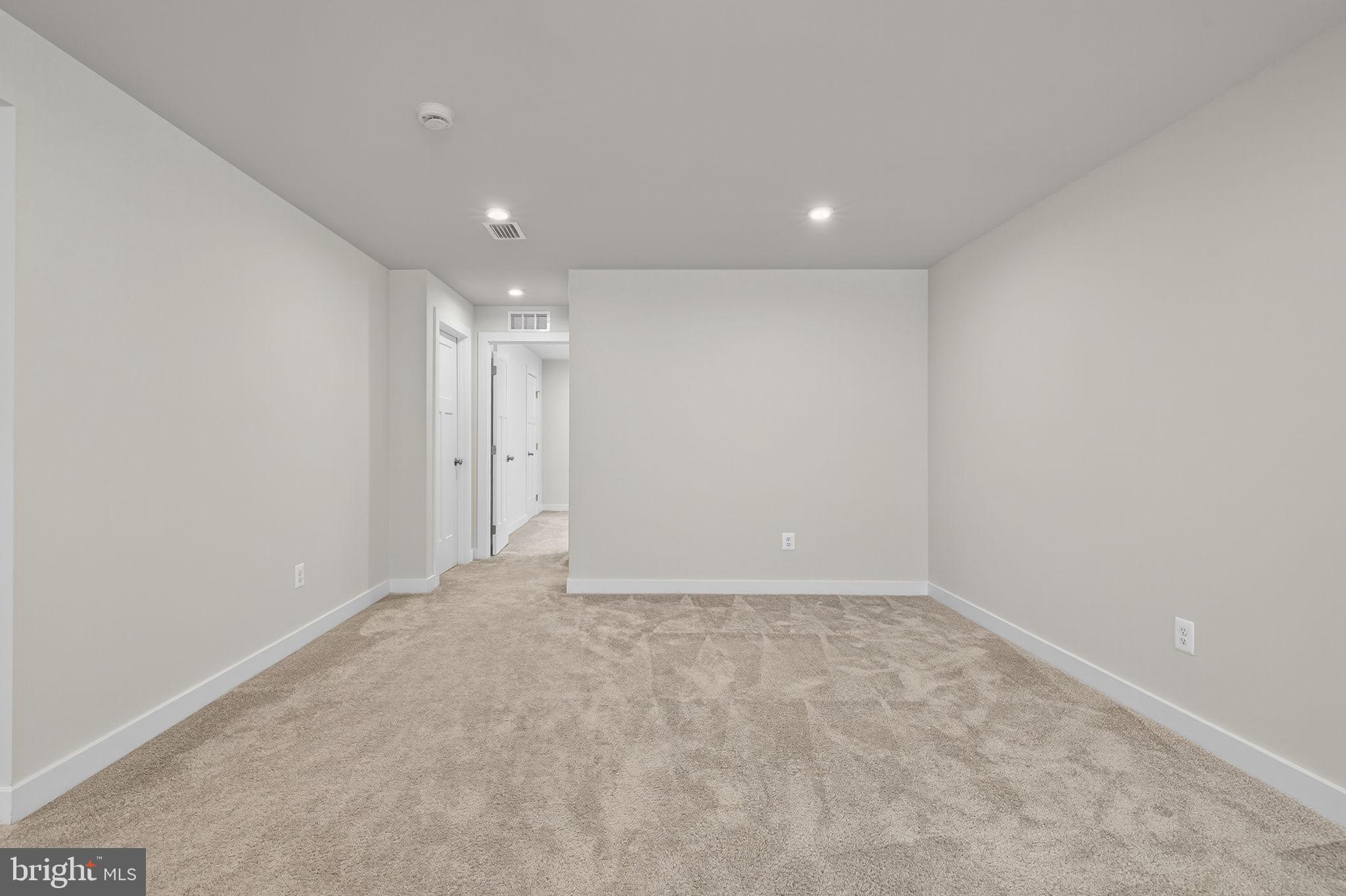 WARRENTON CHASE - Residential