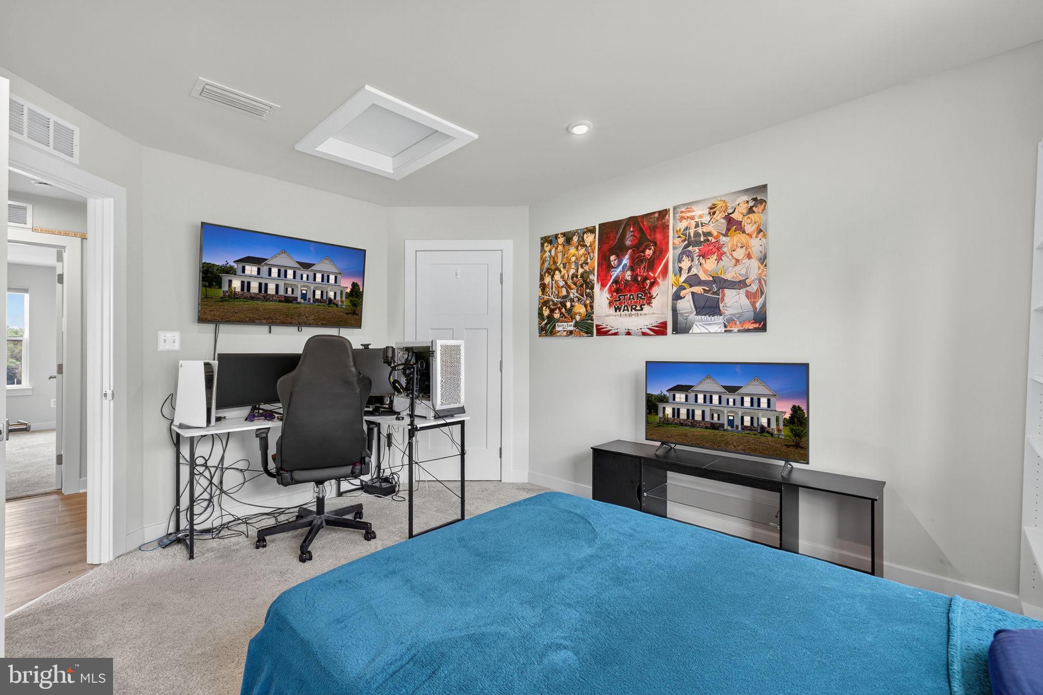 WARRENTON CHASE - Residential