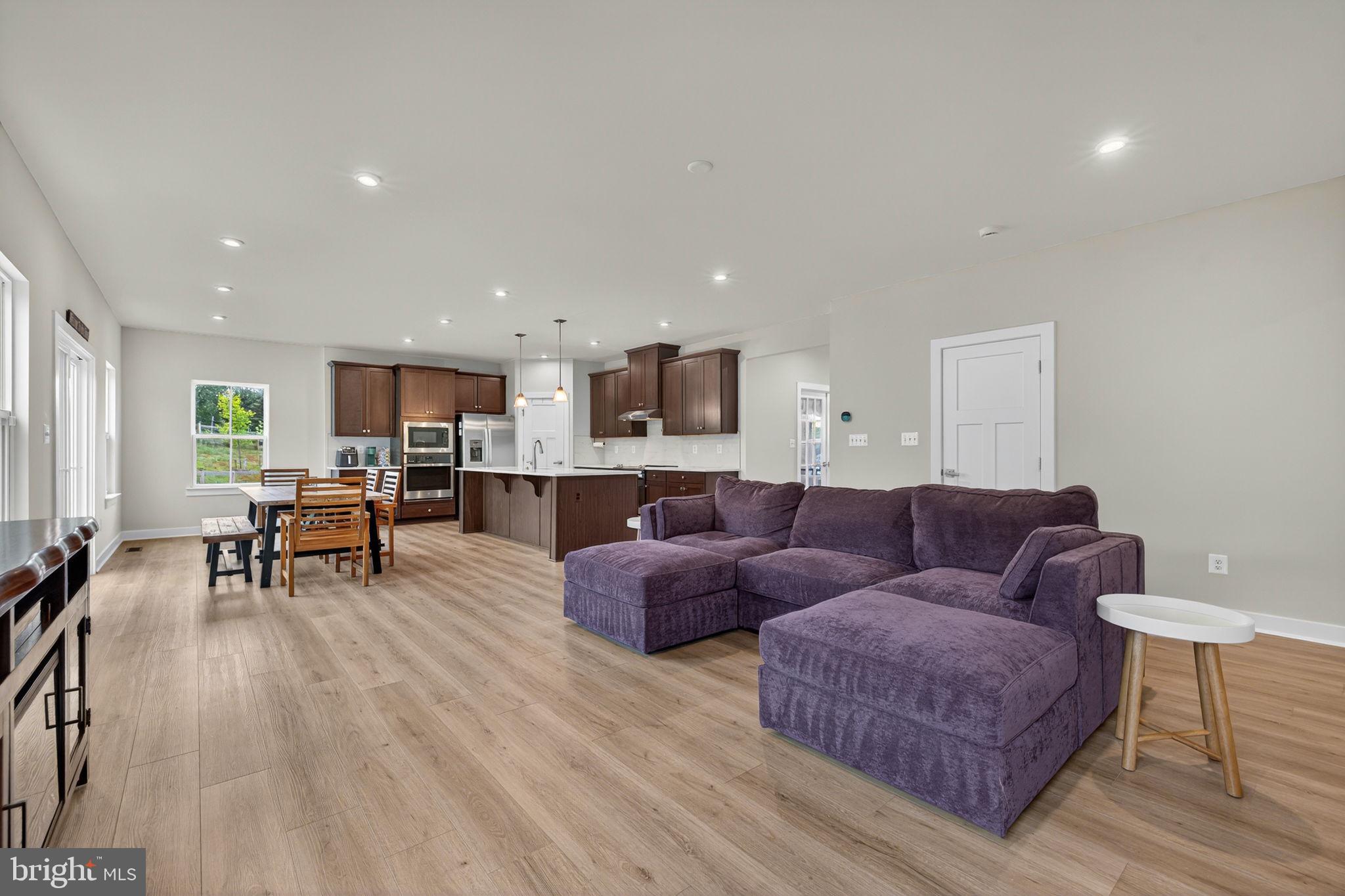 WARRENTON CHASE - Residential