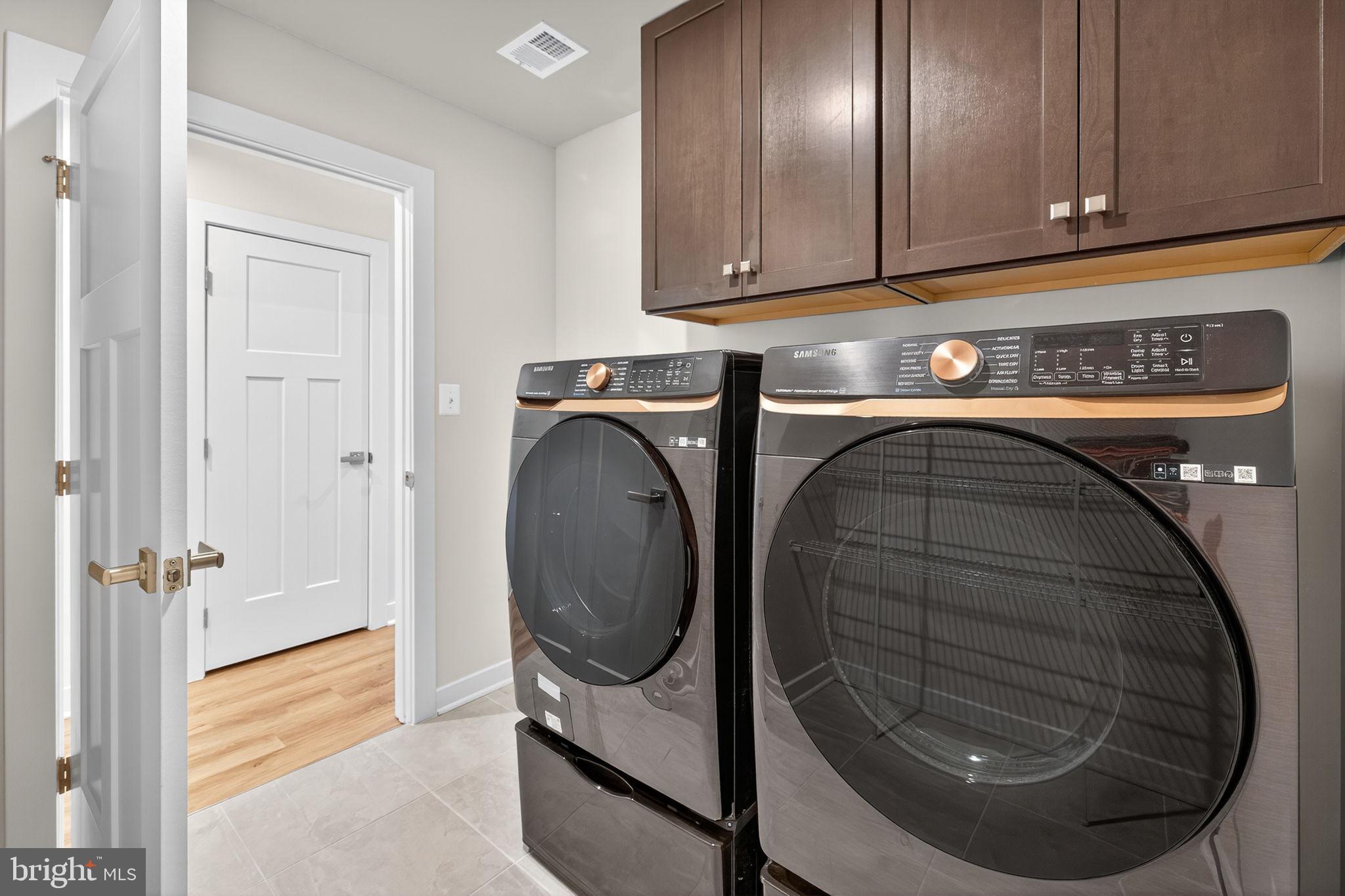 WARRENTON CHASE - Residential