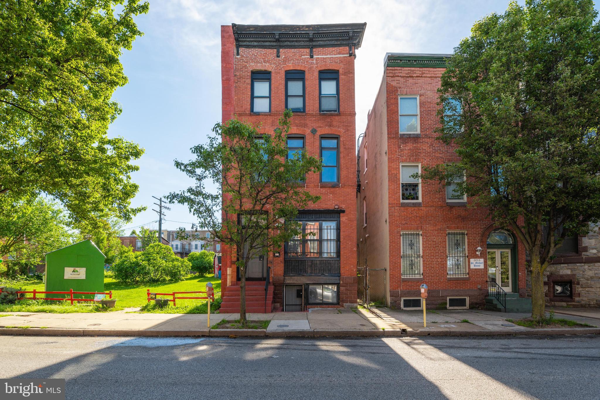2017 SAINT PAUL STREET