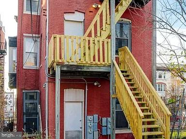 2017 SAINT PAUL STREET