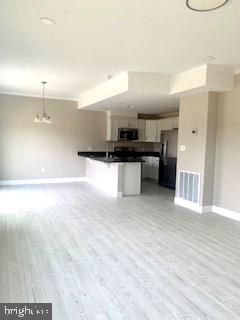 FOUNDERS LANDING - Residential Lease