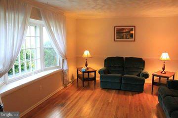 MICHAELTON MANOR - Residential Lease