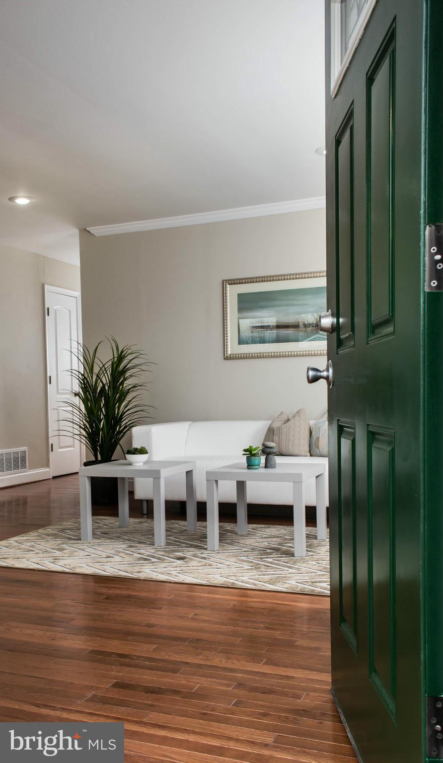 GARDENVILLE - Residential