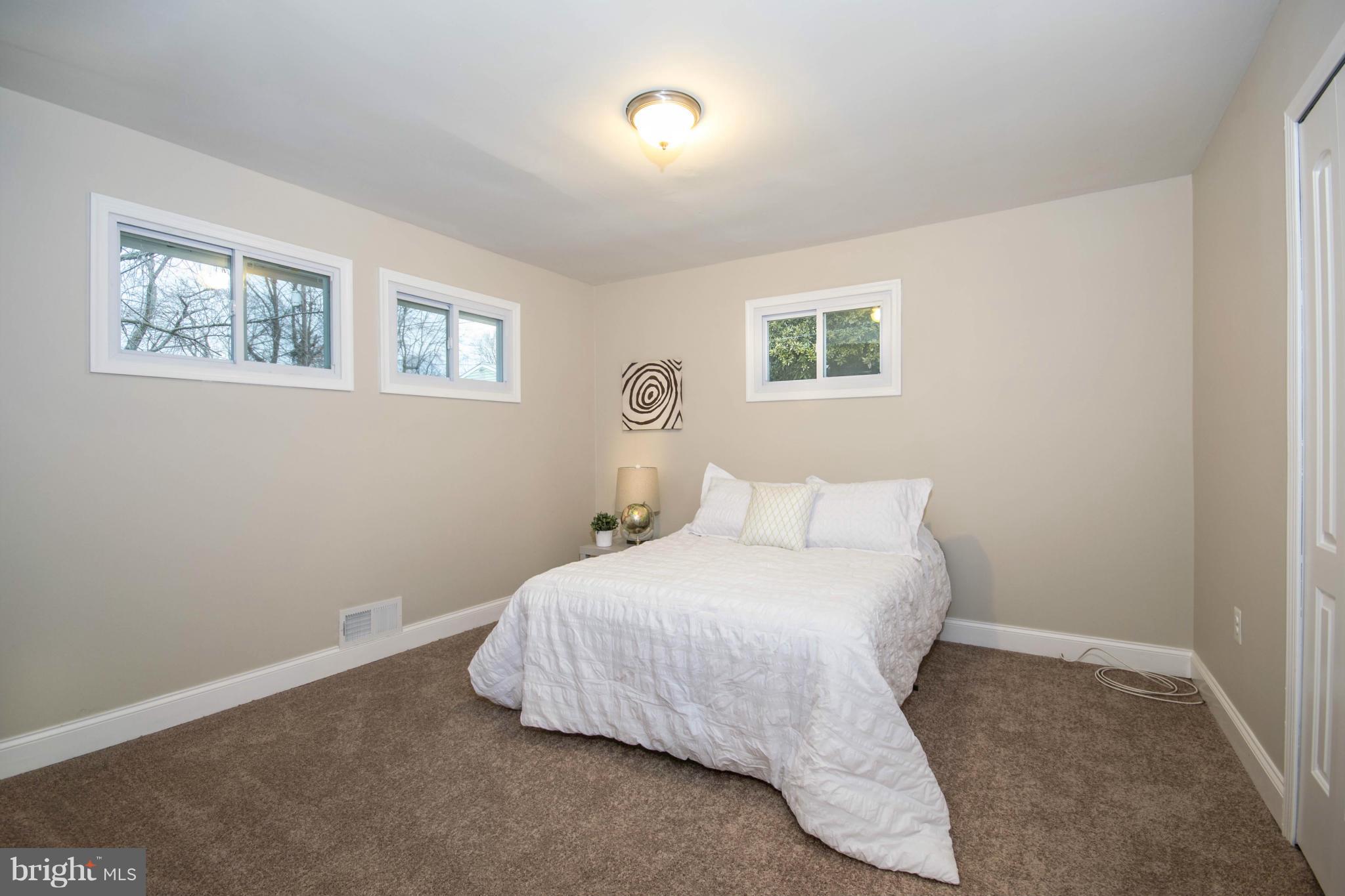 GARDENVILLE - Residential