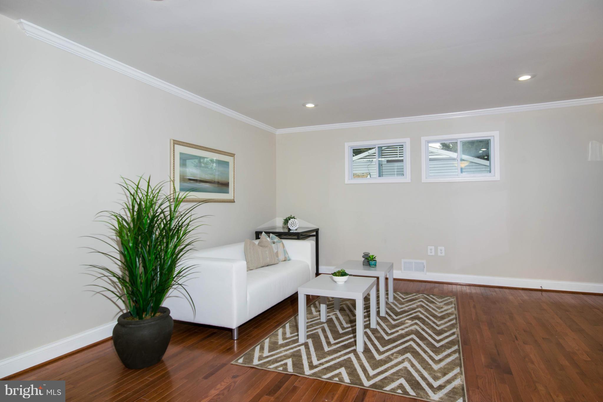 GARDENVILLE - Residential