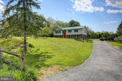 Homes For Sale - 848 Carey Drive Dr<br/> Franklin County, CHAMBERSBURG, PA 17202