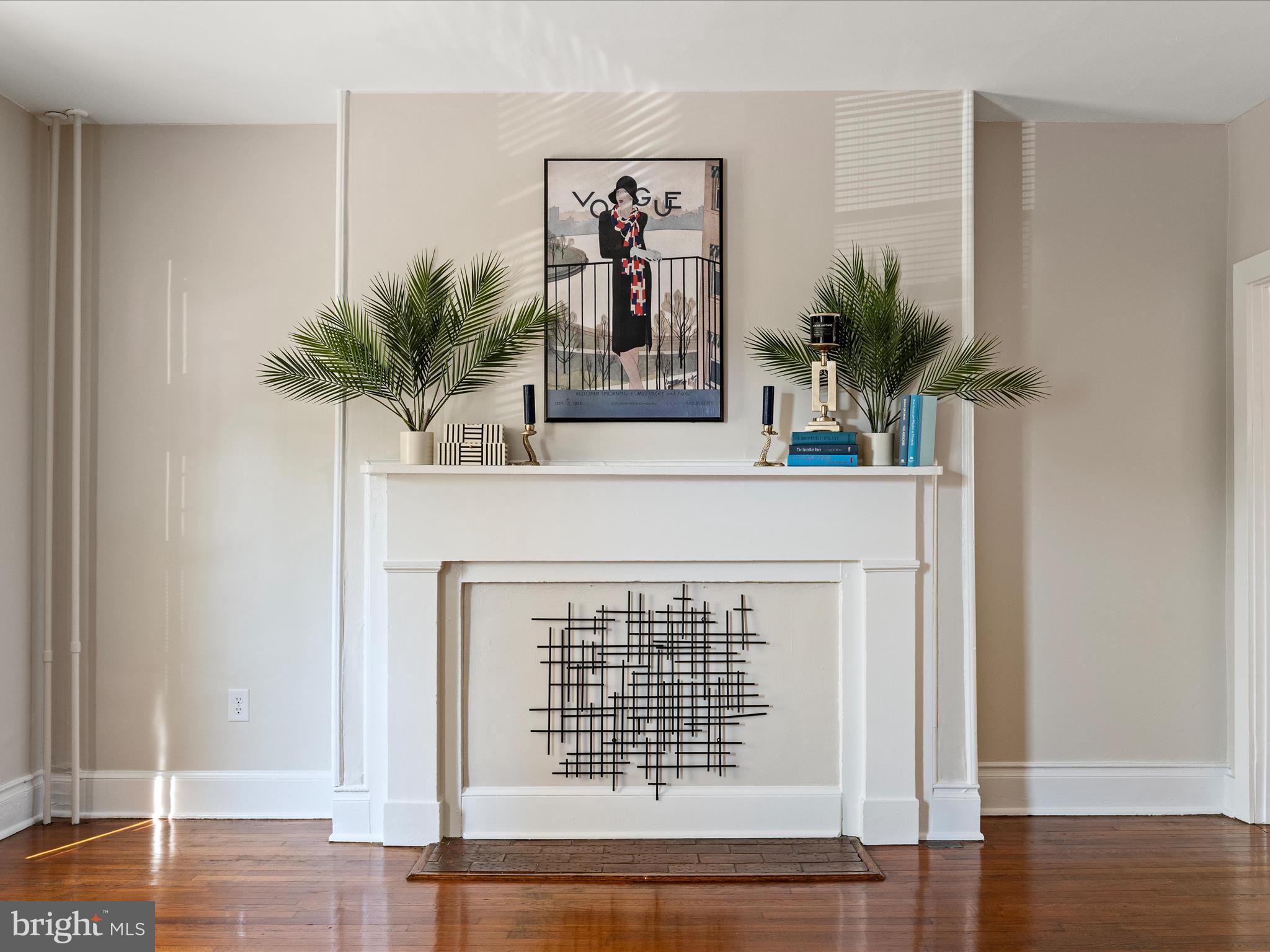 321 N BRADDOCK STREET