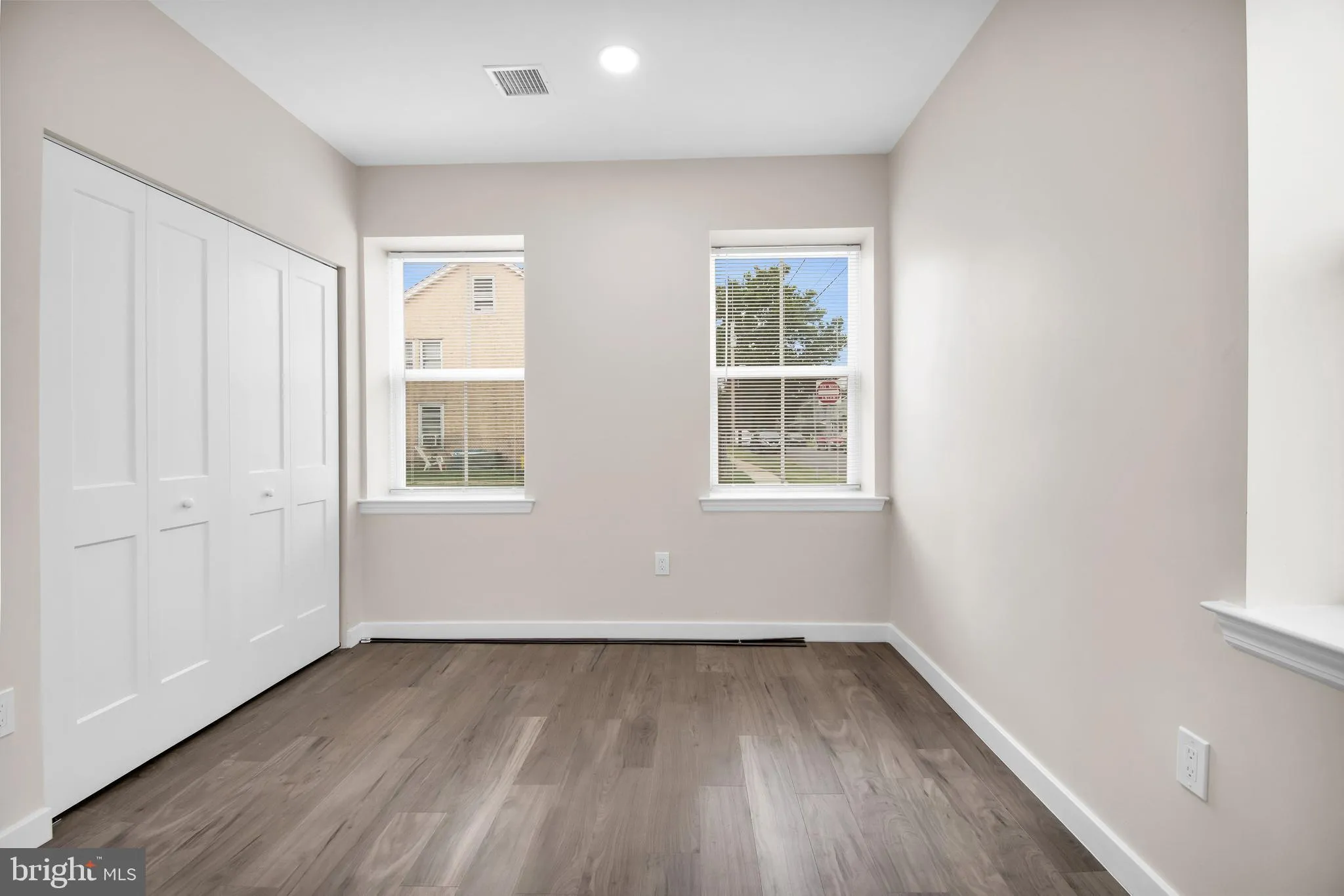 Florence, New Jersey 08518, United States, 7 Bedrooms Bedrooms, ,Residential,Active,176967