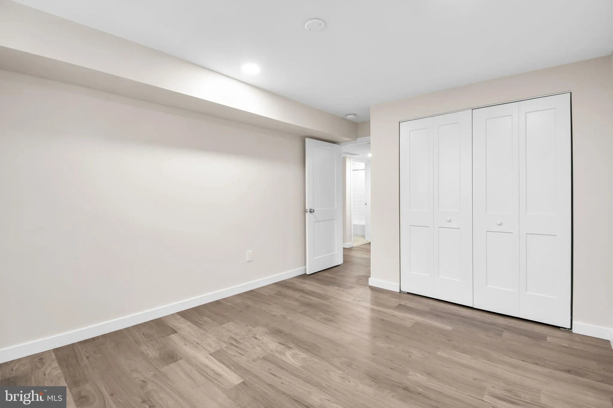 Florence, New Jersey 08518, United States, 7 Bedrooms Bedrooms, ,Residential,Active,176967