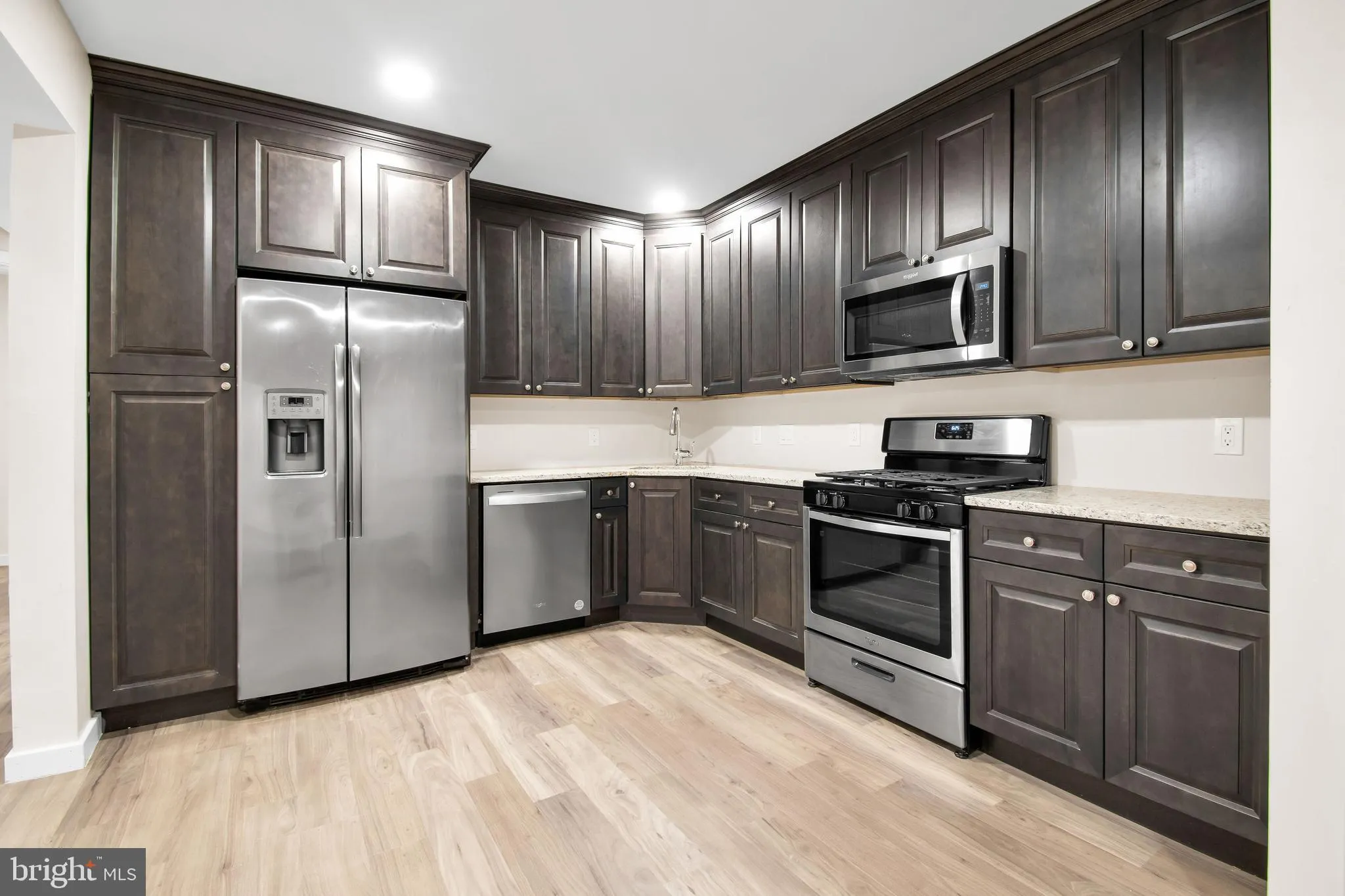 Florence, New Jersey 08518, United States, 7 Bedrooms Bedrooms, ,Residential,Active,176967