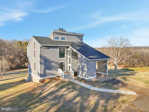 Homes For Sale - 135 Freys Ford Lane<br/> Madison County, LOCUST DALE, VA 22948