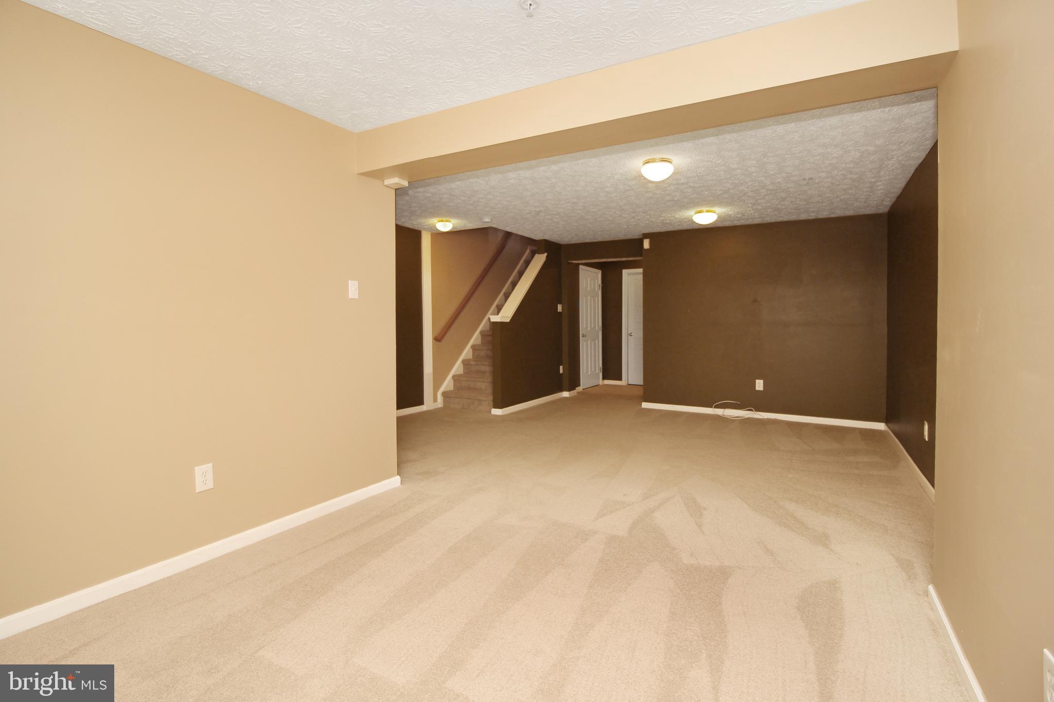 BRIGHT OAKS - Residential