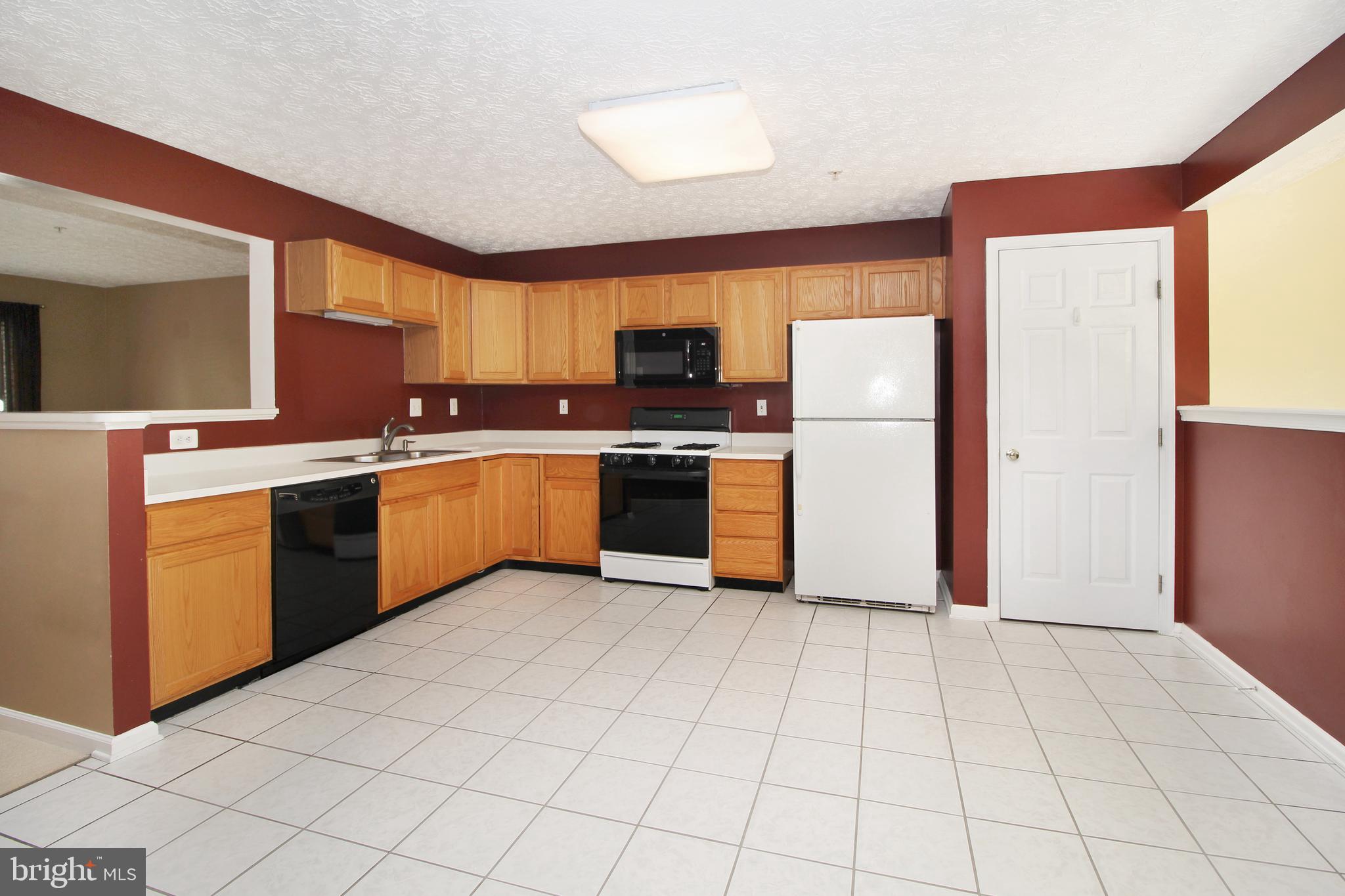 BRIGHT OAKS - Residential