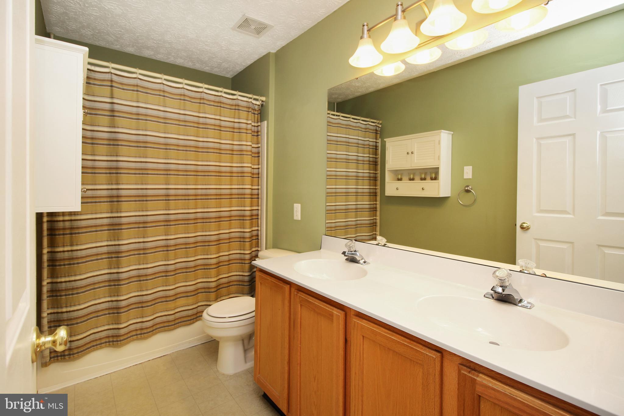 BRIGHT OAKS - Residential