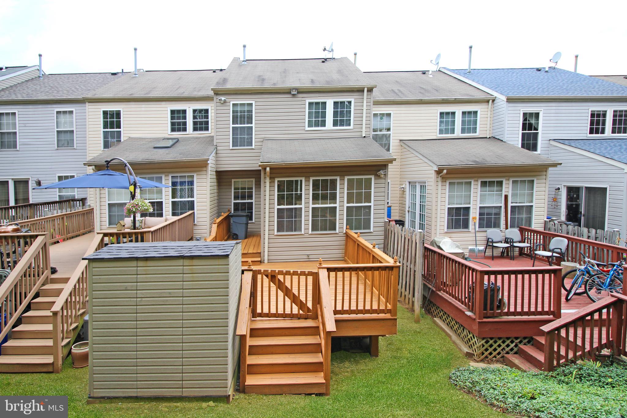 BRIGHT OAKS - Residential