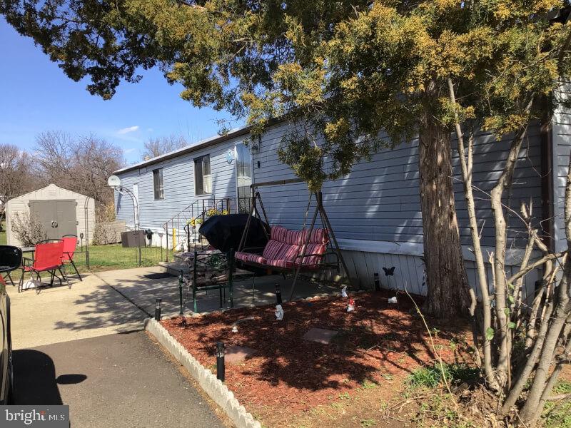 PENNWOOD CROSSING - Residential