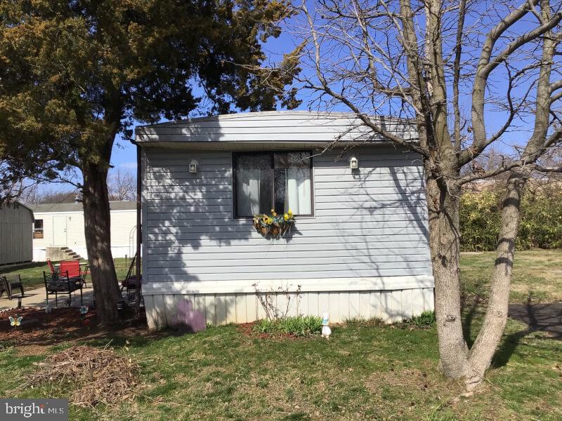 PENNWOOD CROSSING - Residential