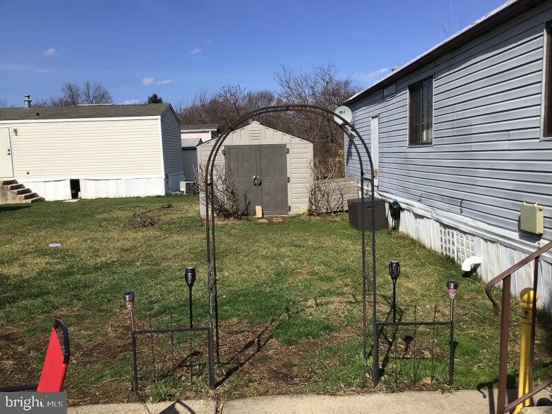 PENNWOOD CROSSING - Residential