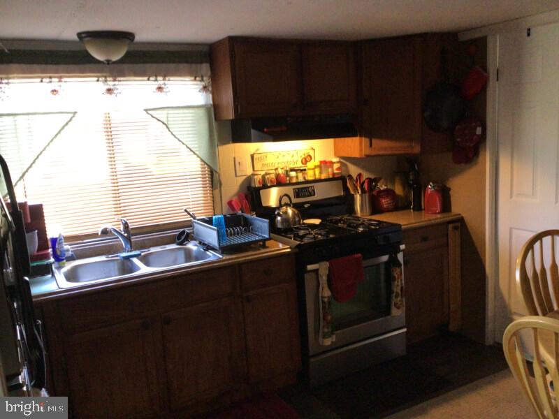 PENNWOOD CROSSING - Residential