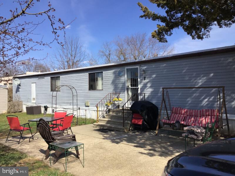 PENNWOOD CROSSING - Residential