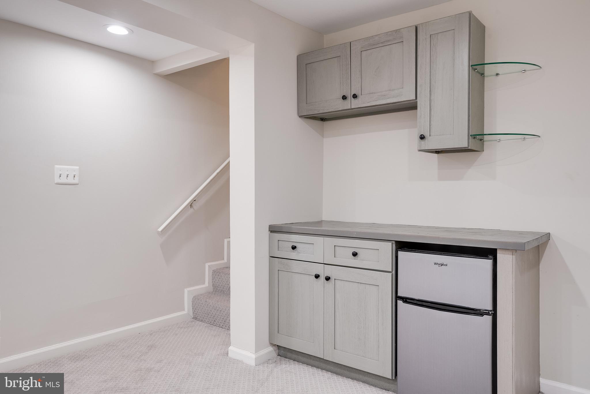 CHESTNUT HILLS WEST - Residential