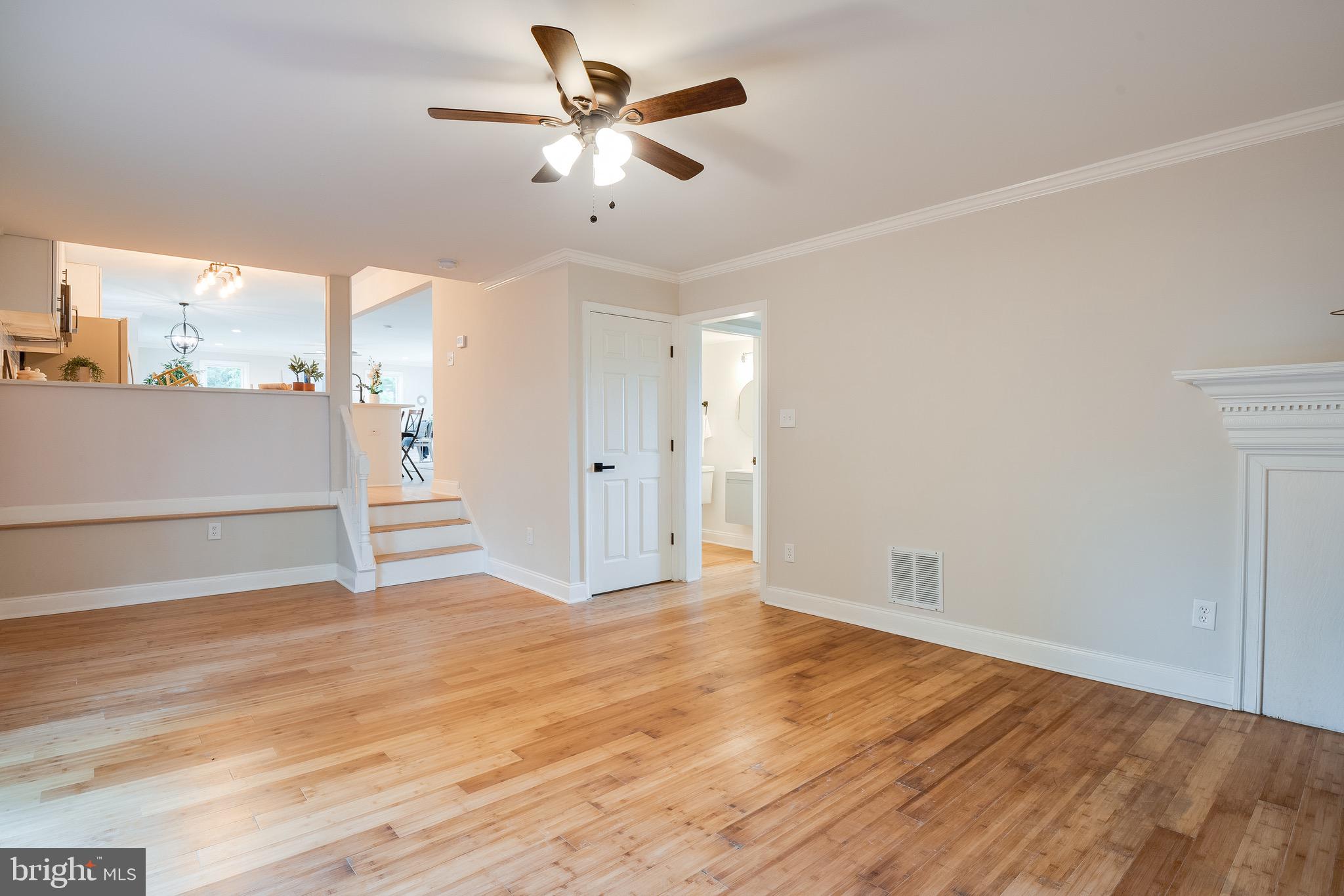 CHESTNUT HILLS WEST - Residential