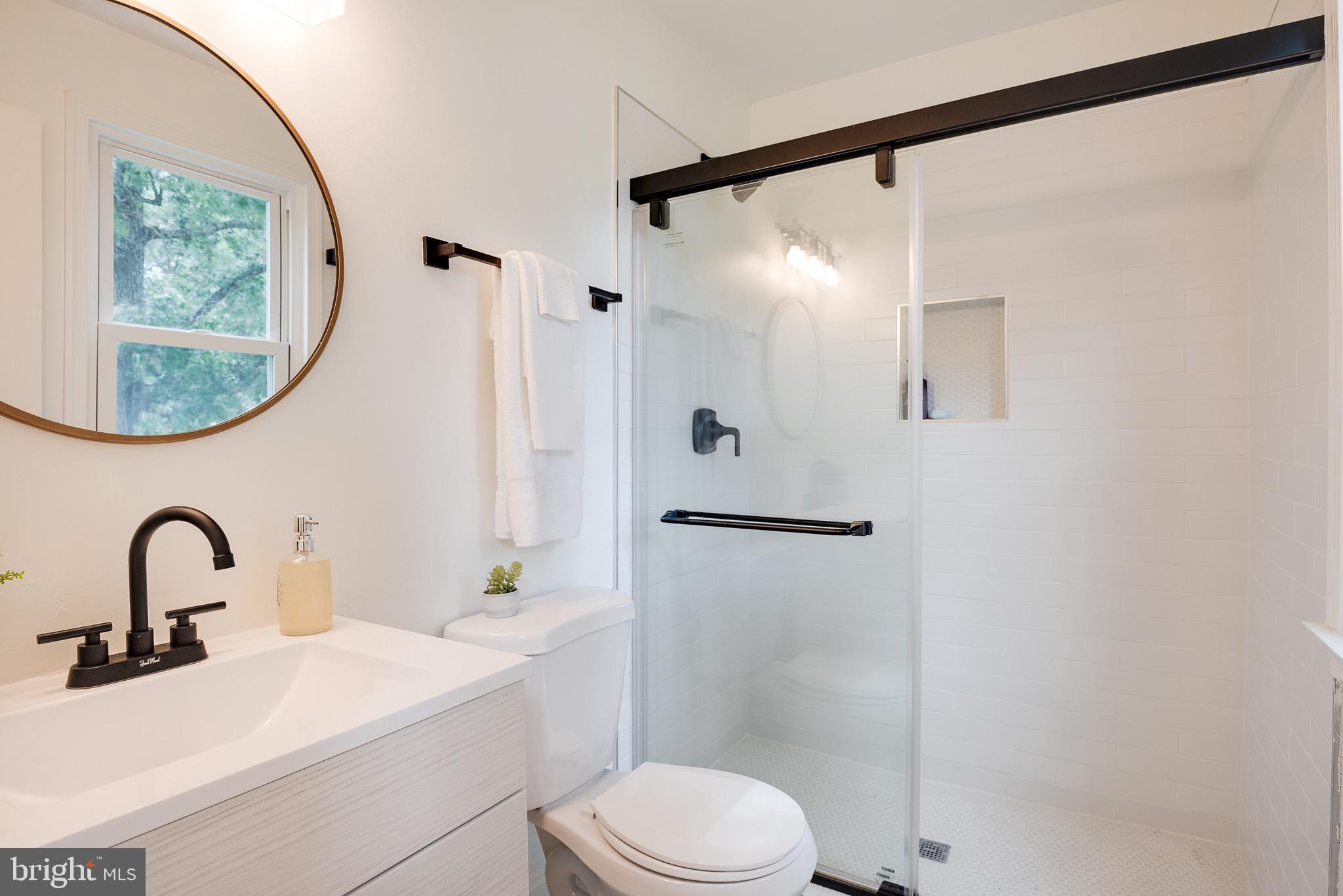 CHESTNUT HILLS WEST - Residential