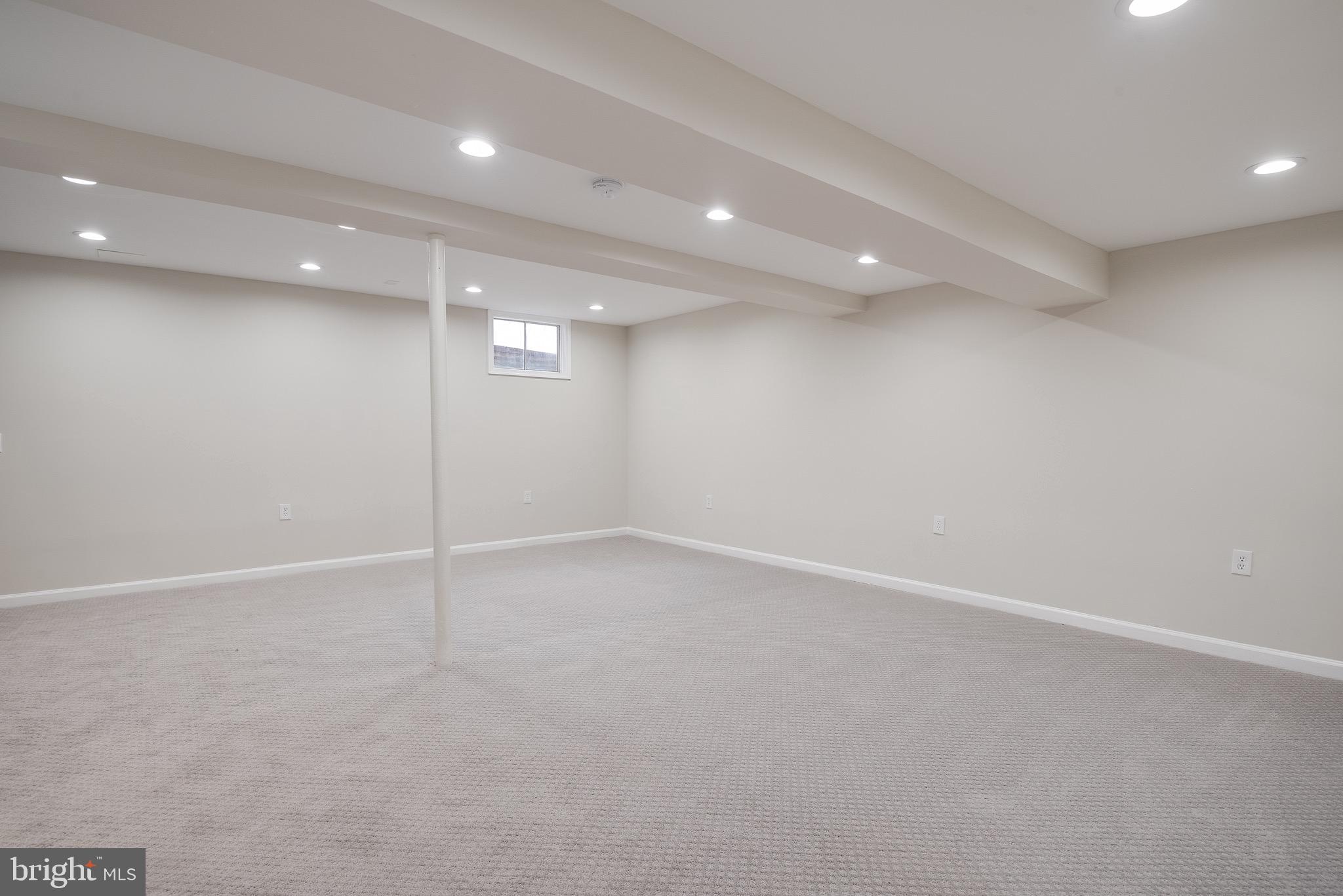 CHESTNUT HILLS WEST - Residential