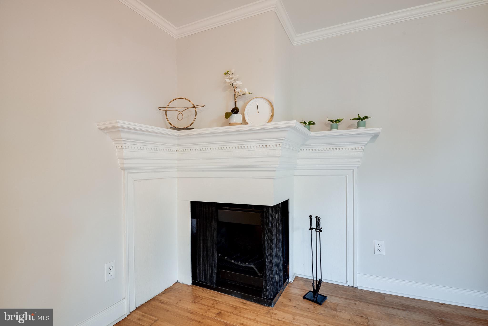 CHESTNUT HILLS WEST - Residential