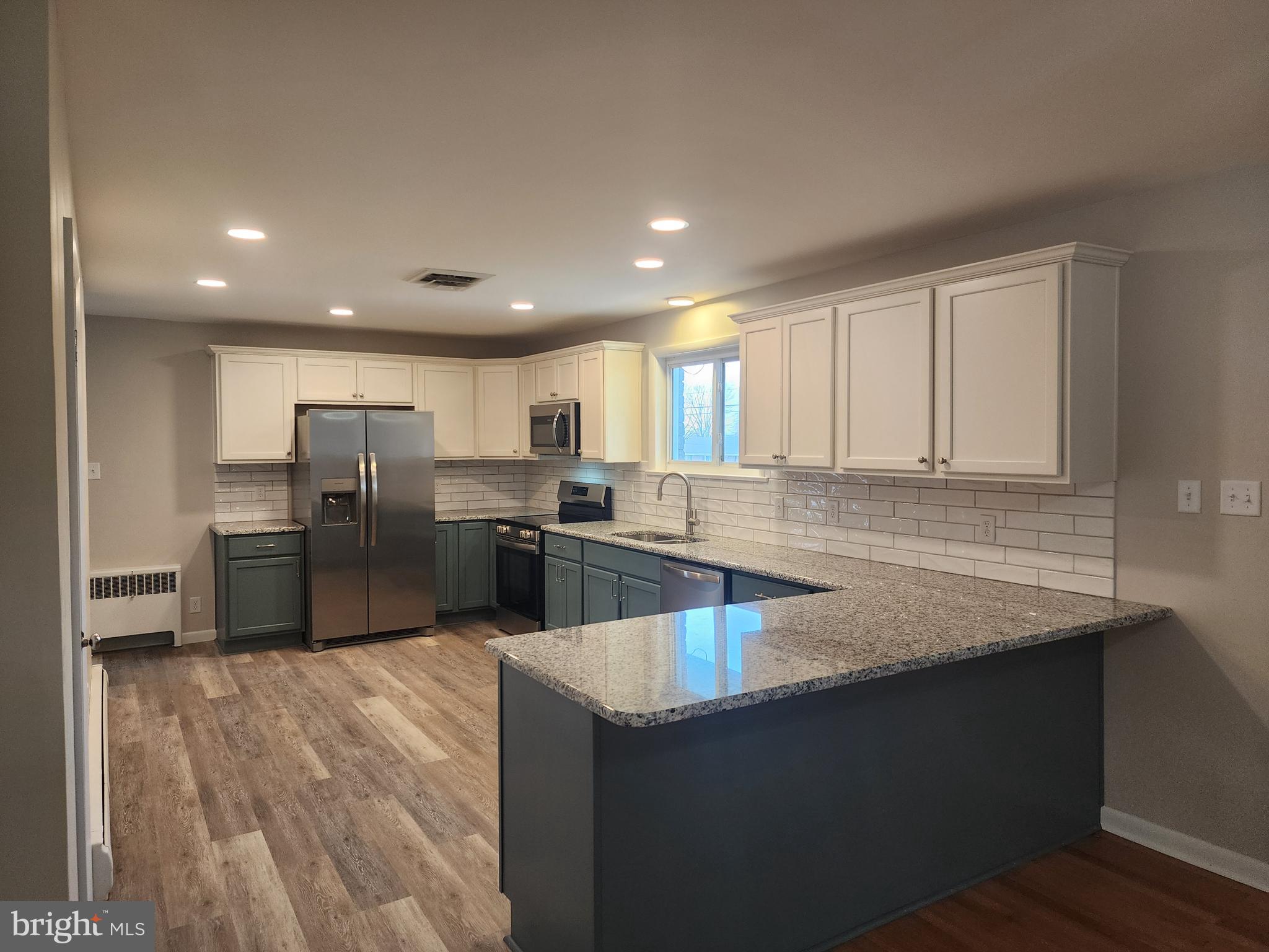 BRIGHTWOOD ACRES - Residential