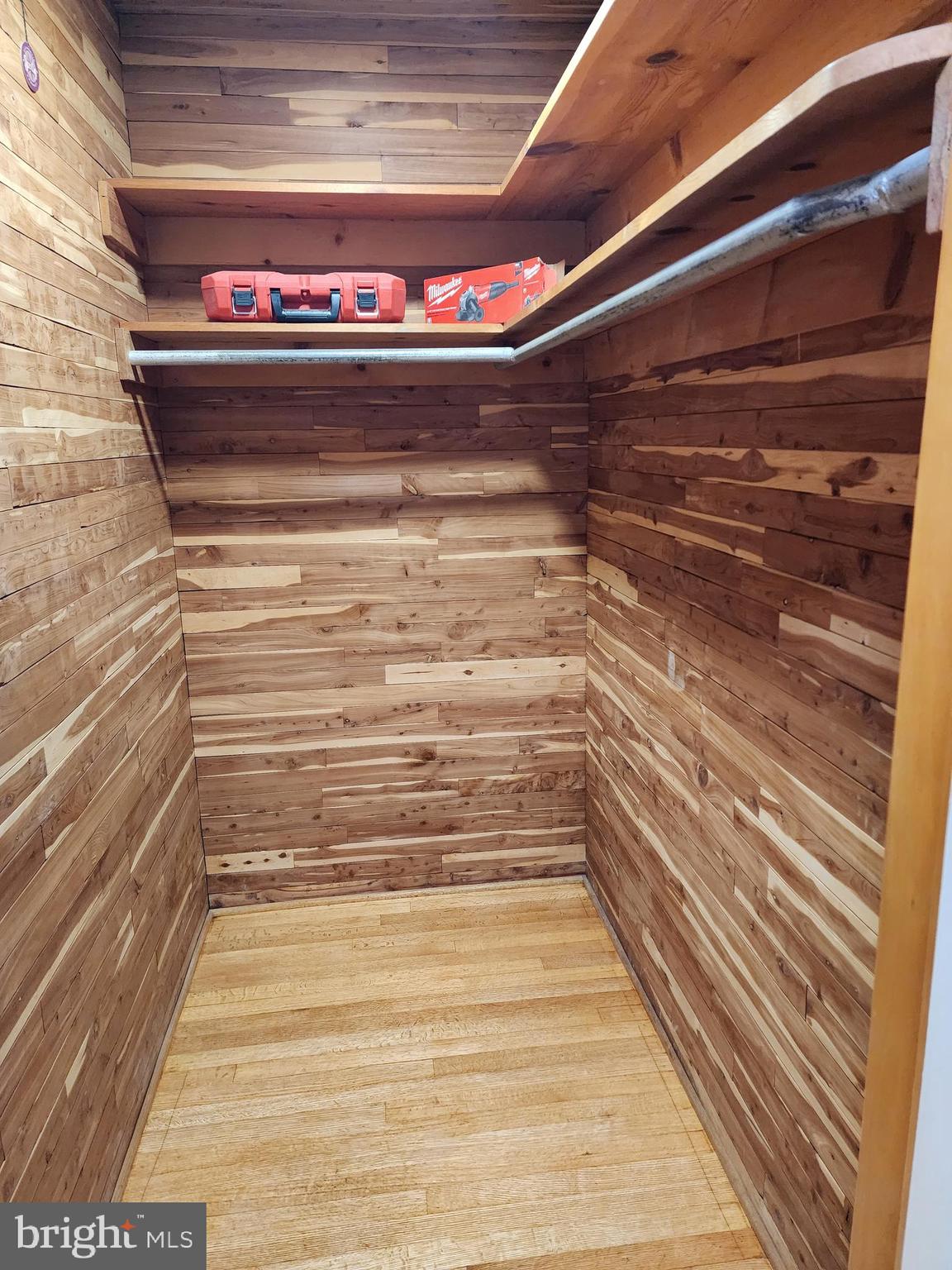 BRIGHTWOOD ACRES - Residential