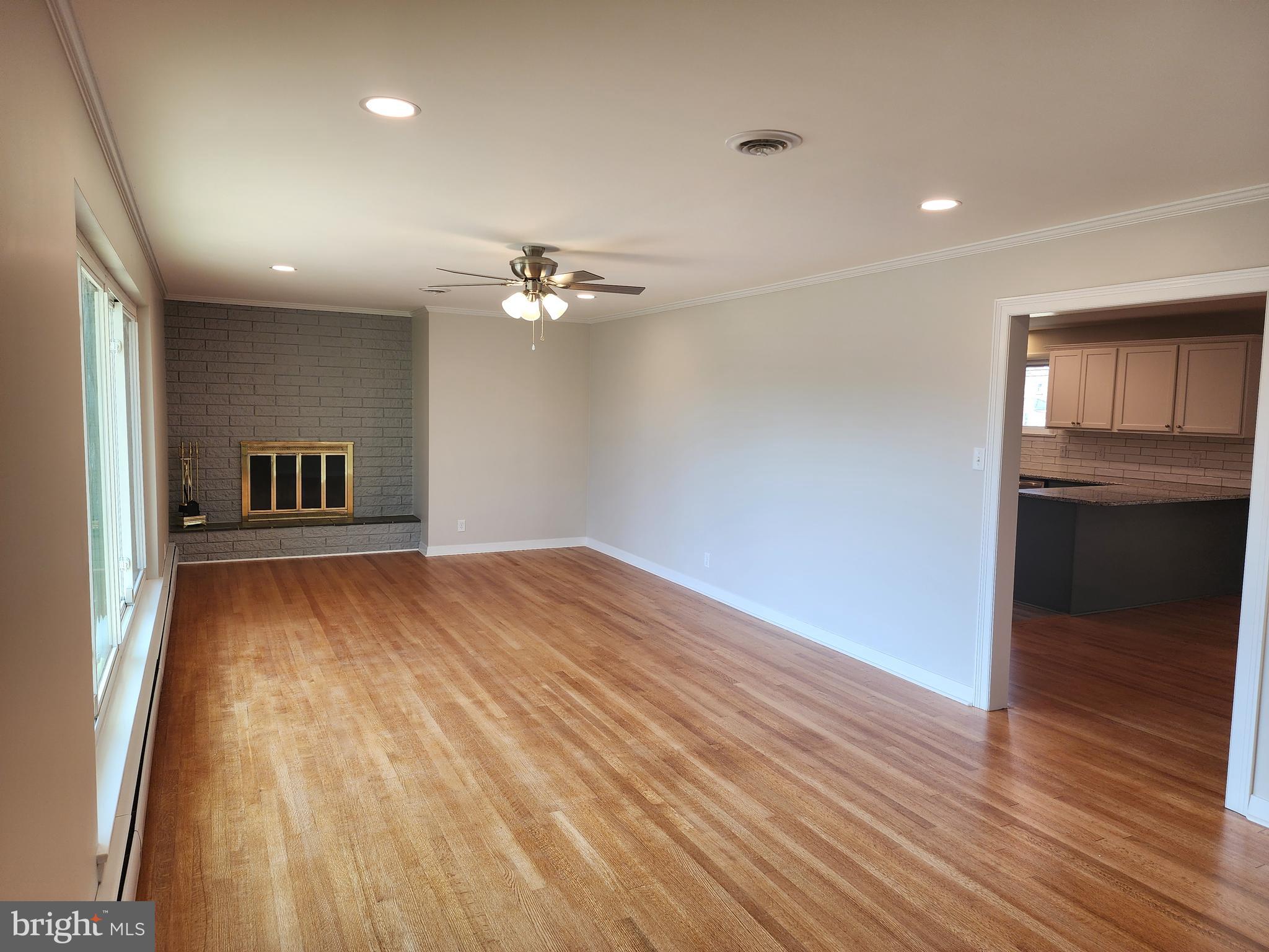 BRIGHTWOOD ACRES - Residential