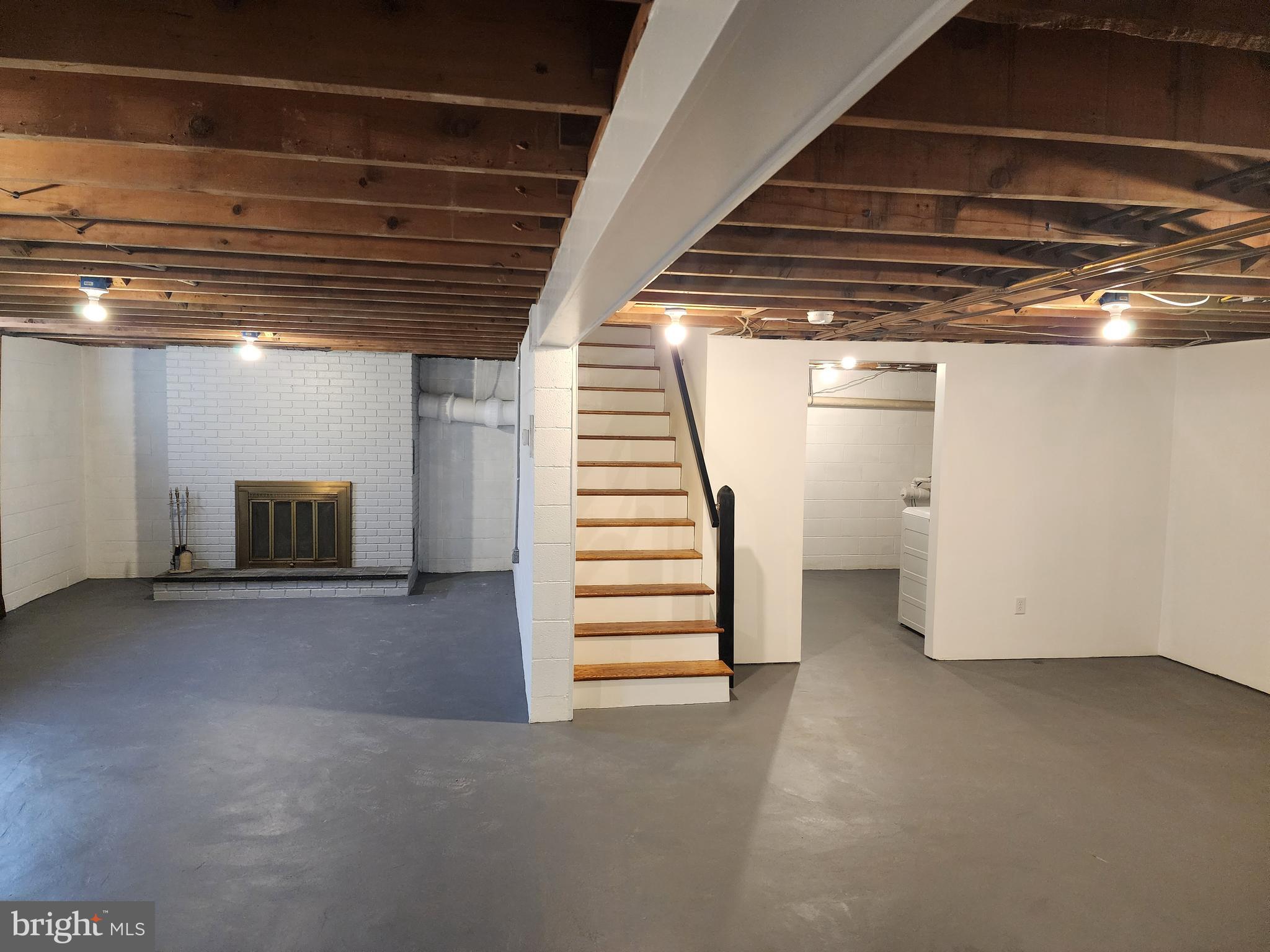 BRIGHTWOOD ACRES - Residential