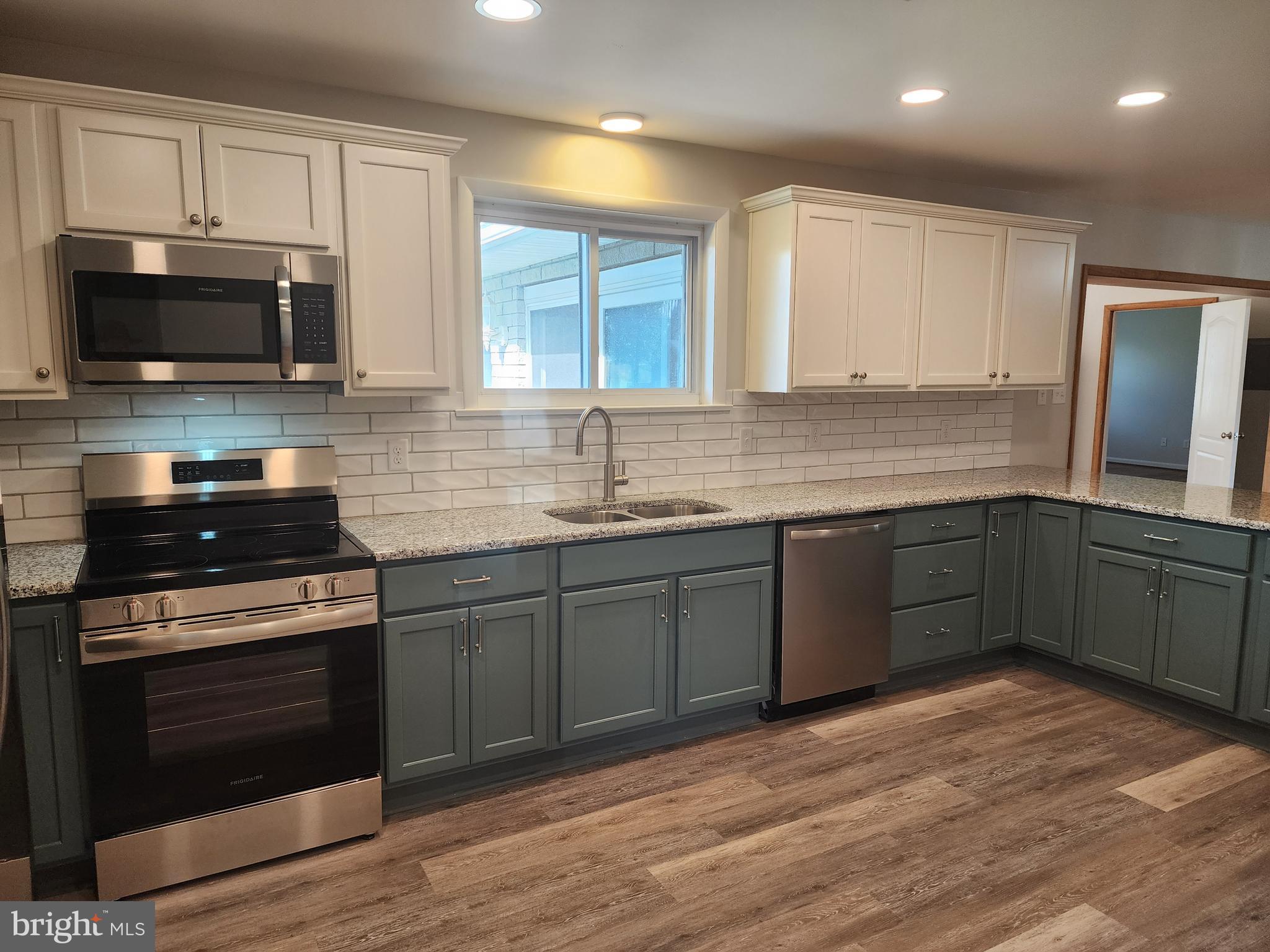 BRIGHTWOOD ACRES - Residential