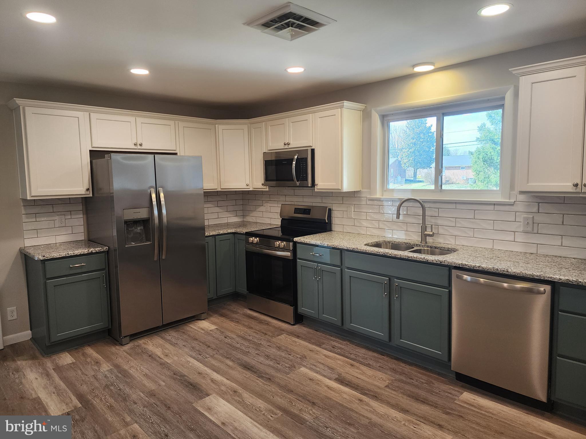 BRIGHTWOOD ACRES - Residential