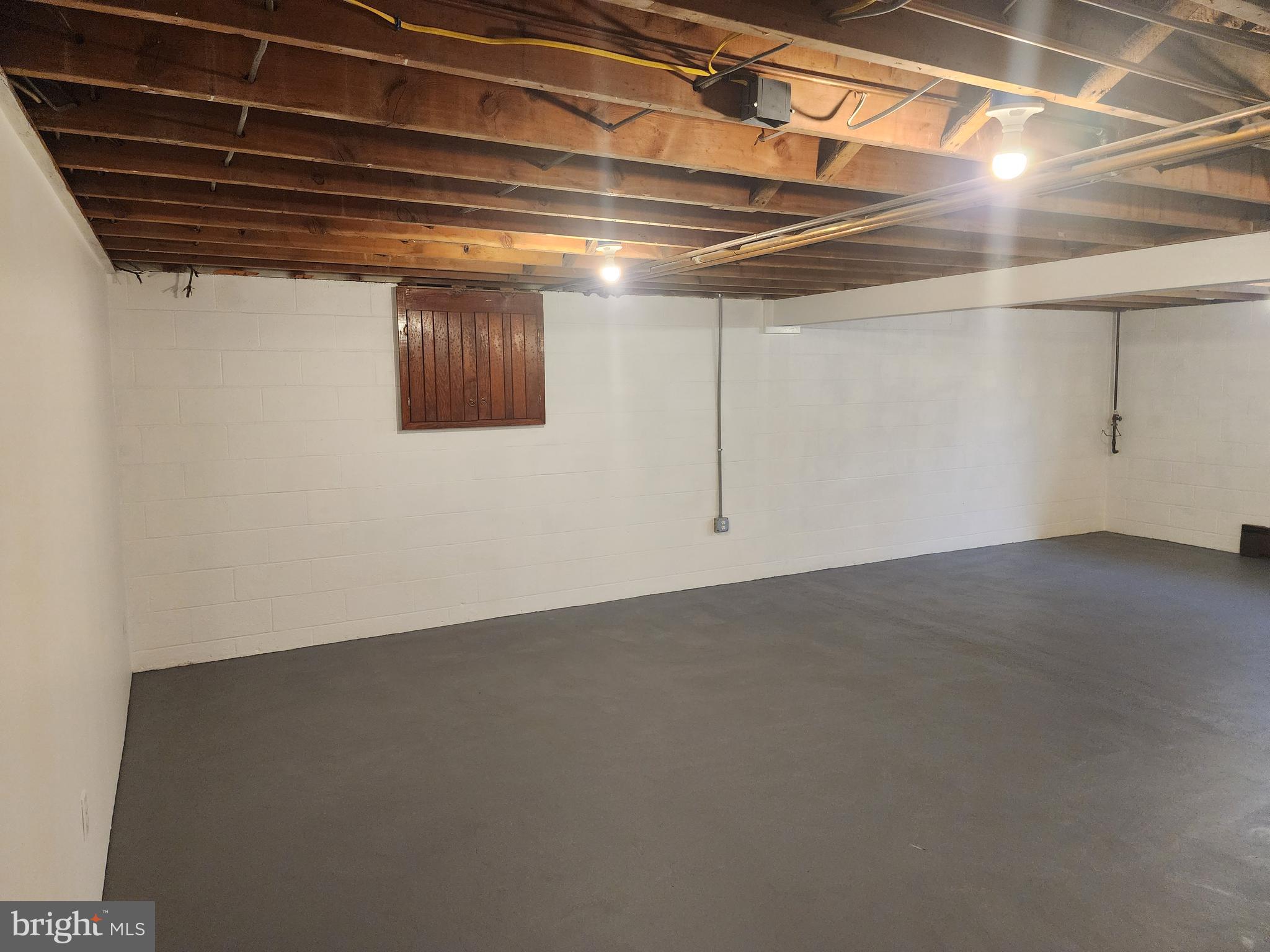 BRIGHTWOOD ACRES - Residential