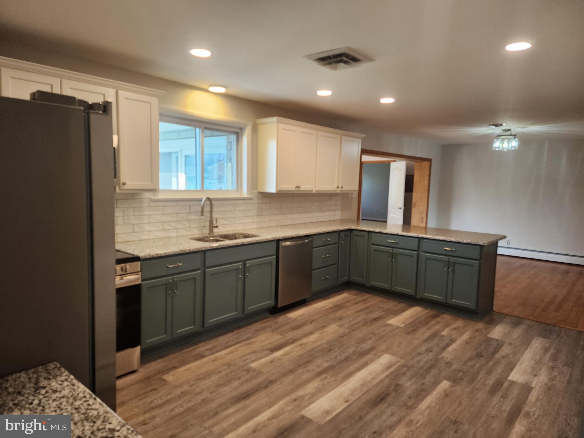 BRIGHTWOOD ACRES - Residential