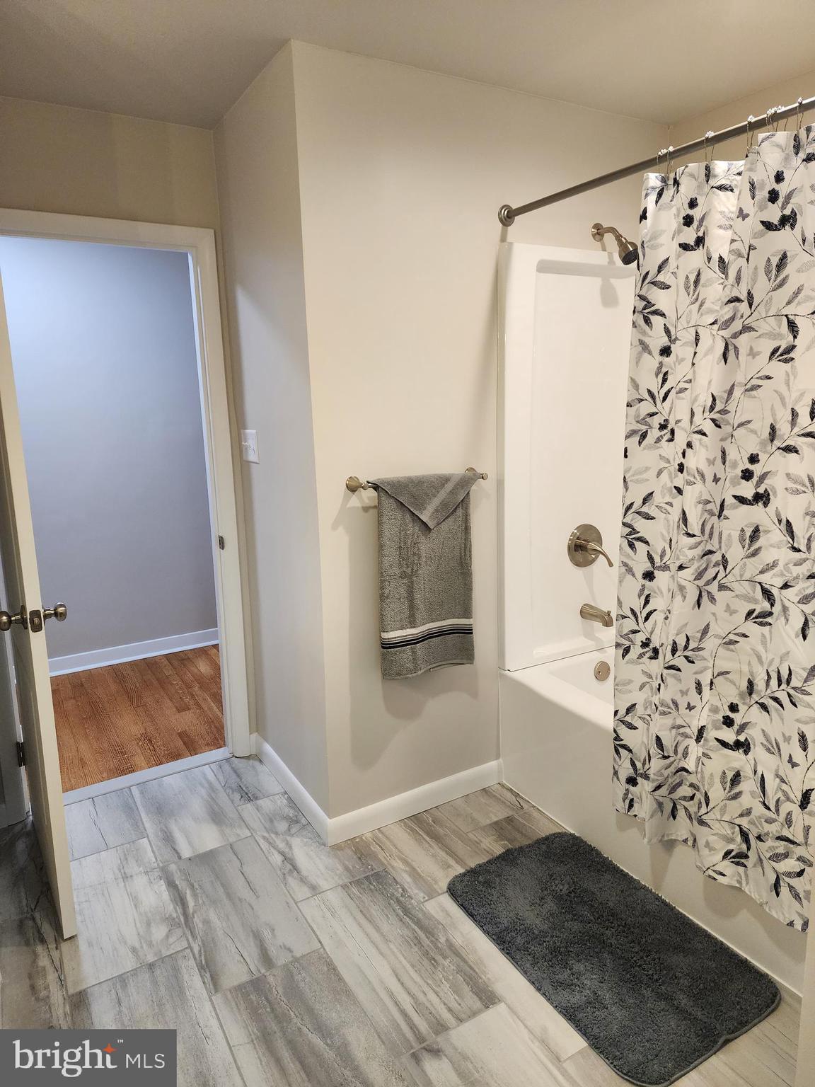 BRIGHTWOOD ACRES - Residential