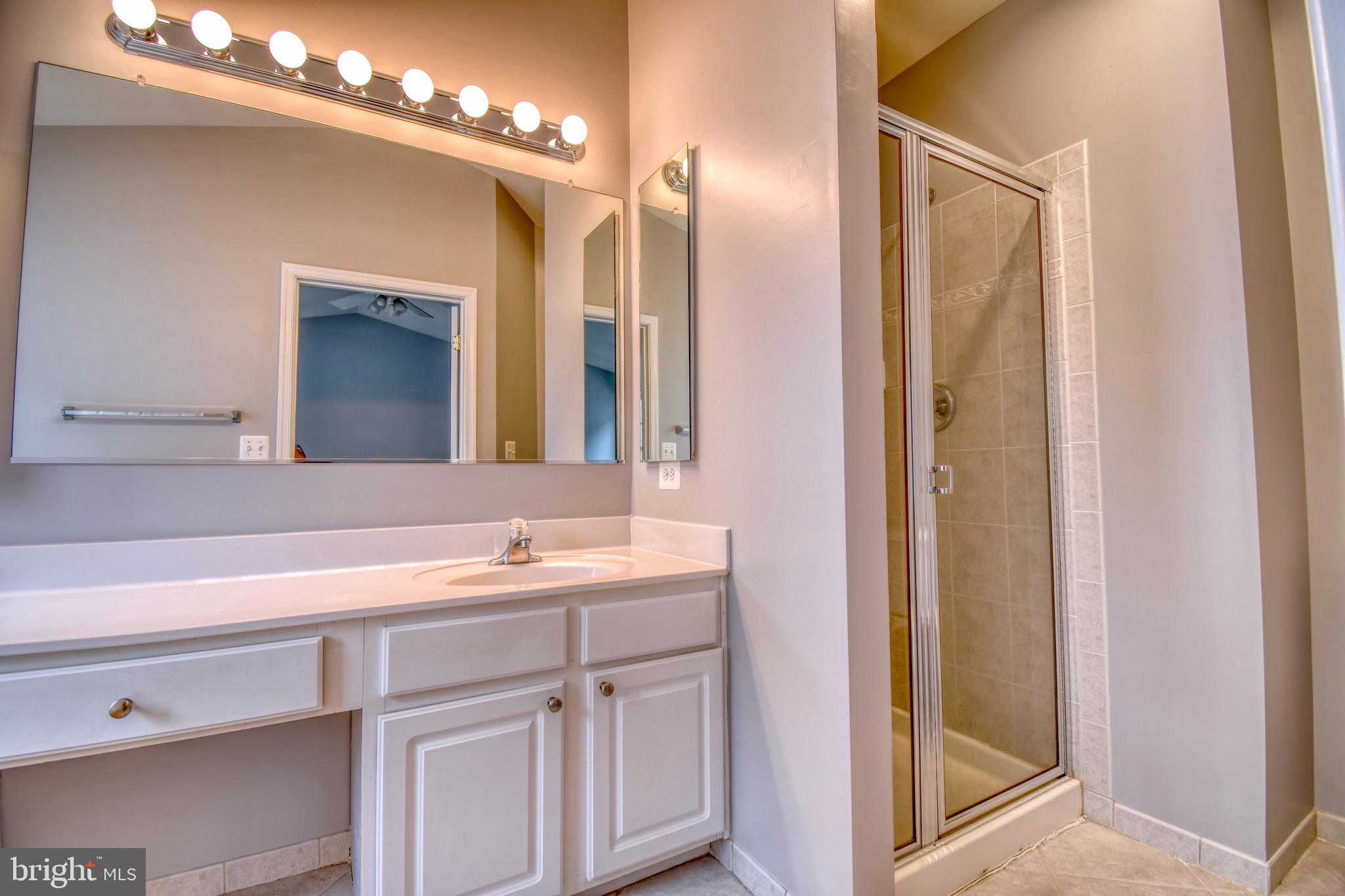 CHAPEL GROVE - Residential