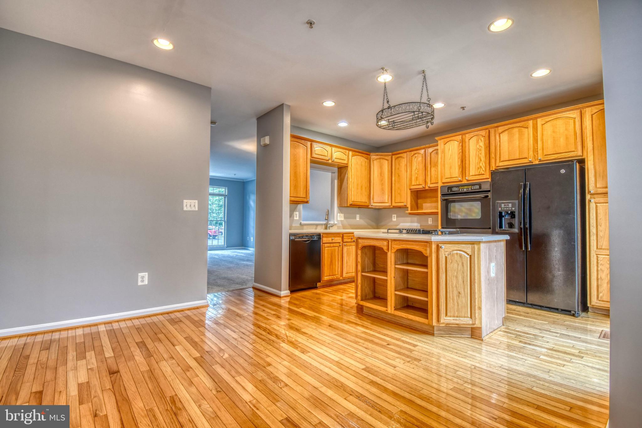 CHAPEL GROVE - Residential