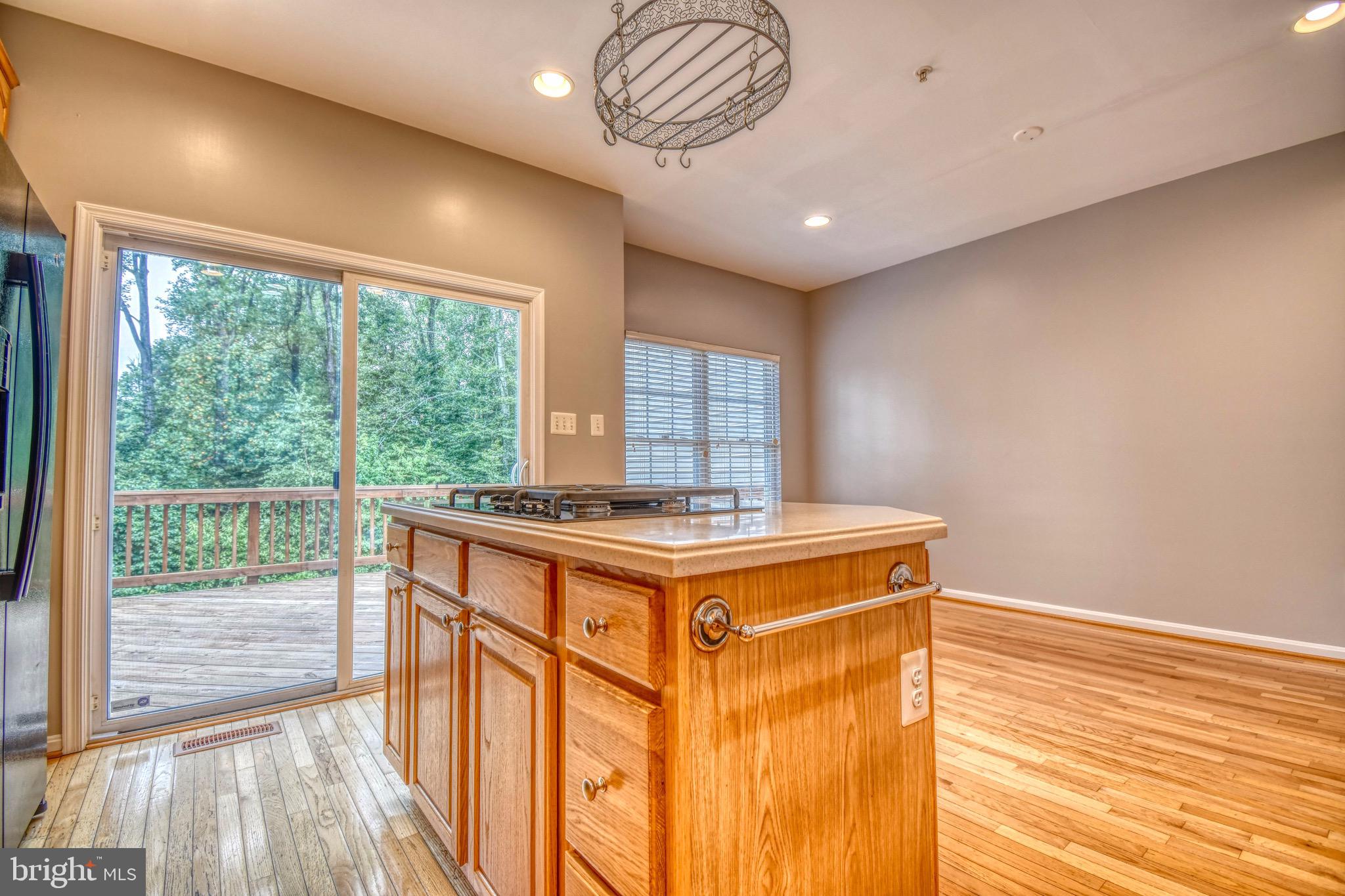 CHAPEL GROVE - Residential