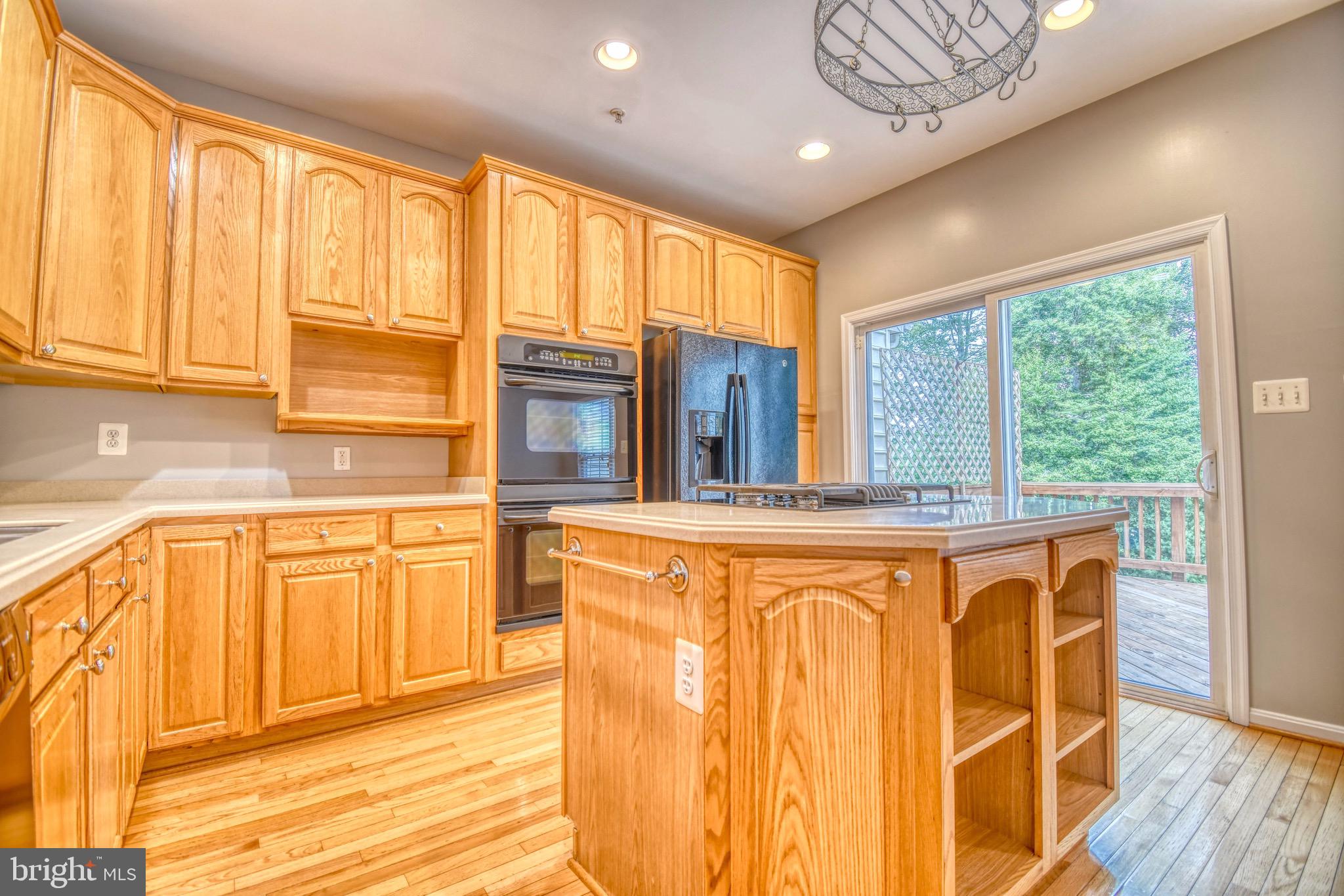 CHAPEL GROVE - Residential