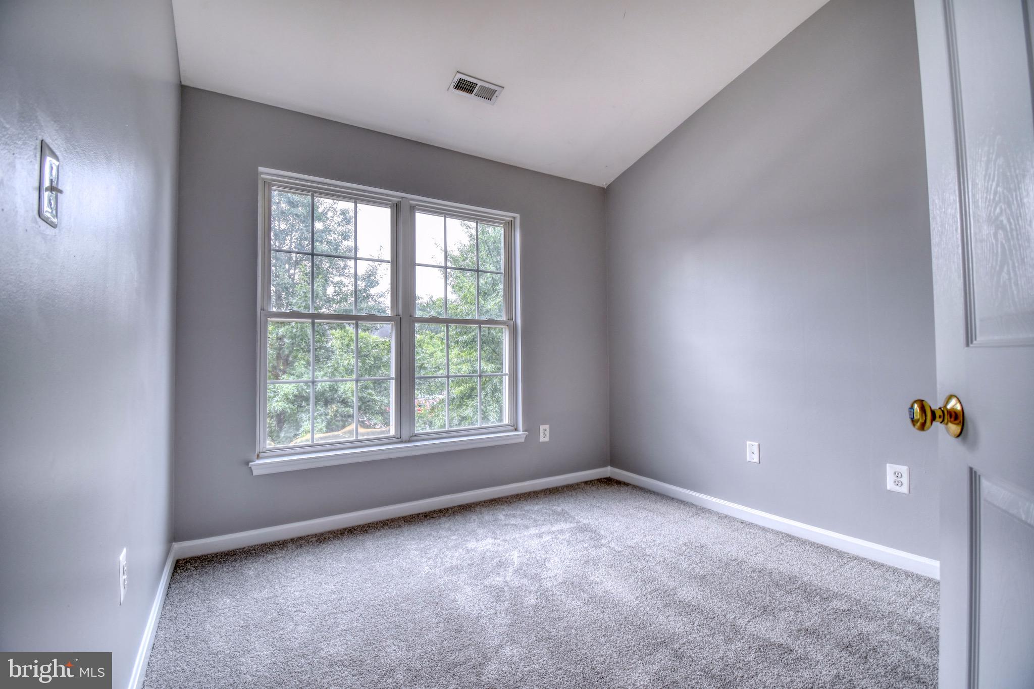 CHAPEL GROVE - Residential