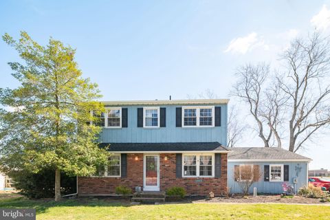Photo of 6 WINNIPEG CT, SHAMONG, NJ 08088 (MLS # NJBL2042436)