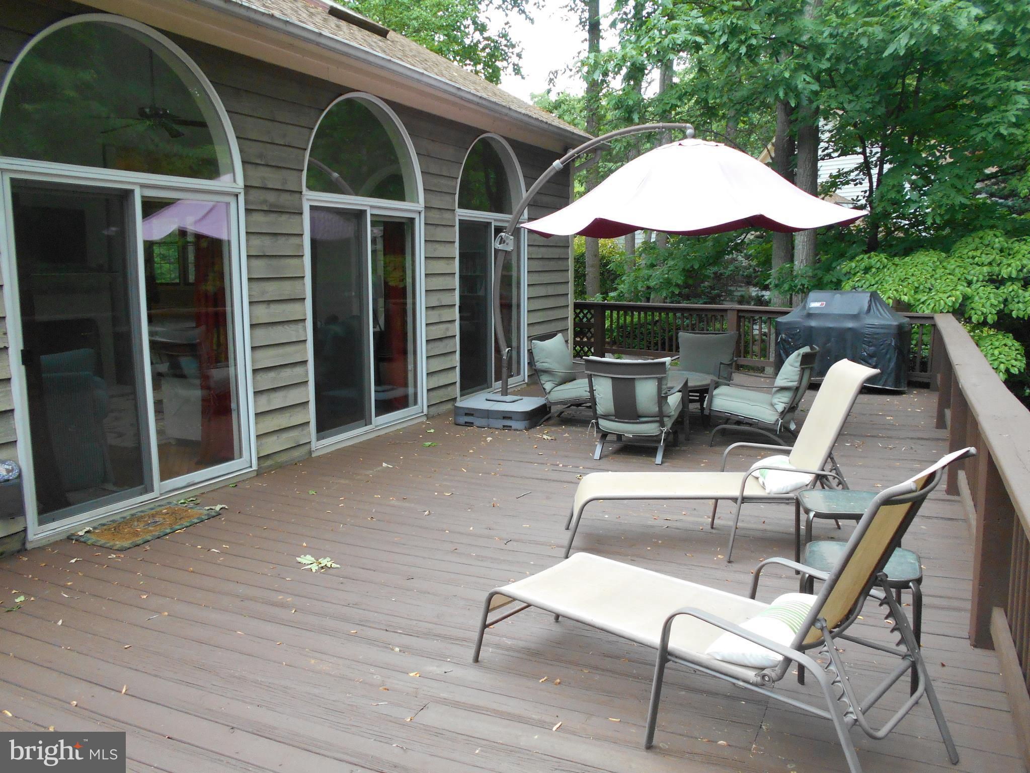 STONINGTON - Residential Lease