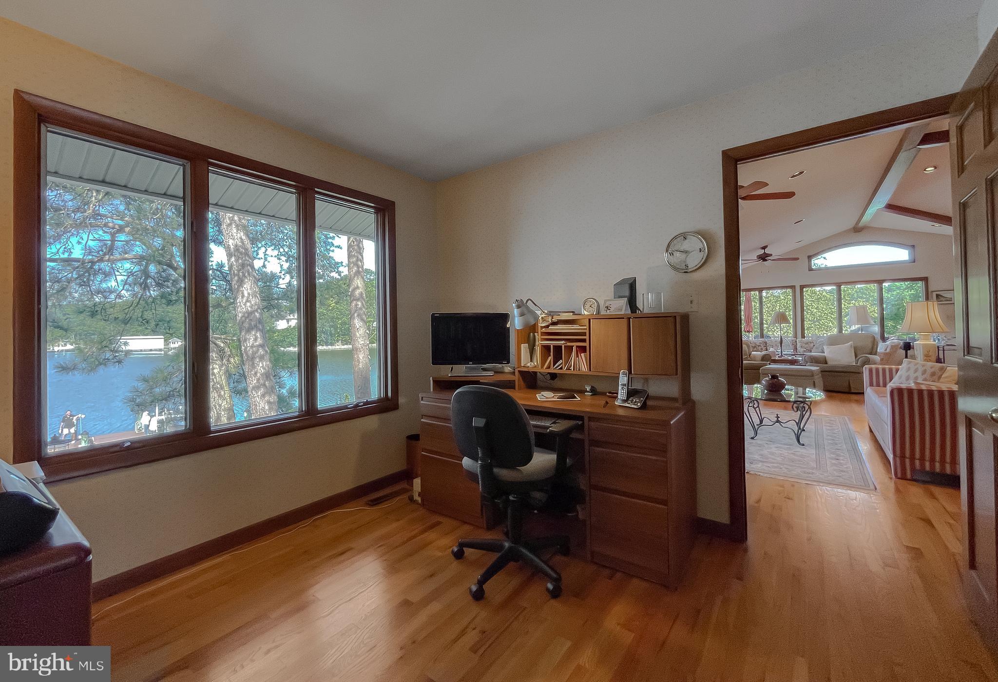 DRUM POINT - Residential