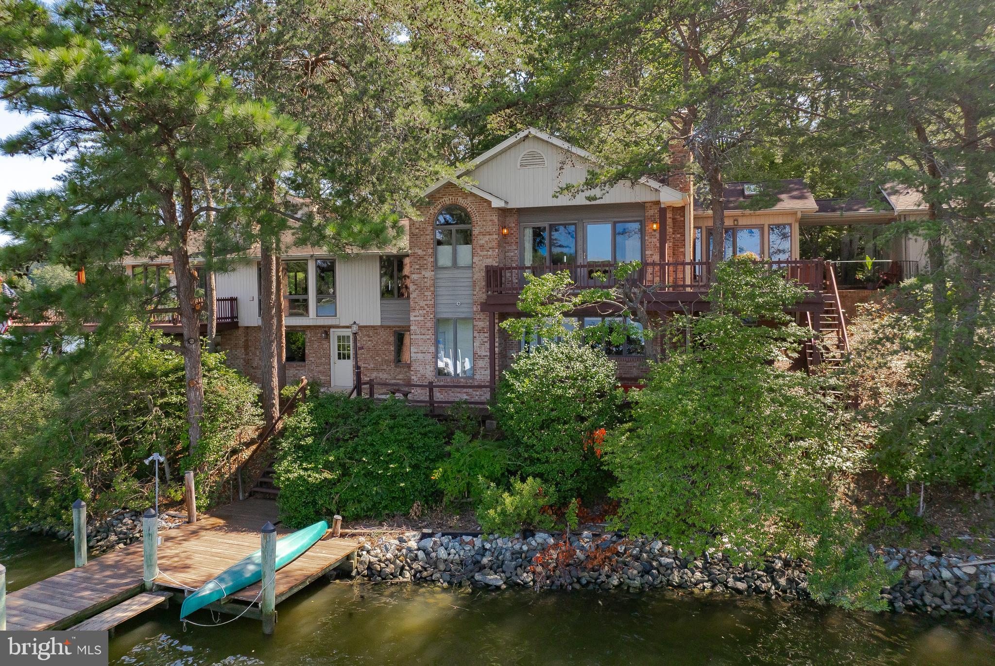 222 HARBOR DRIVE