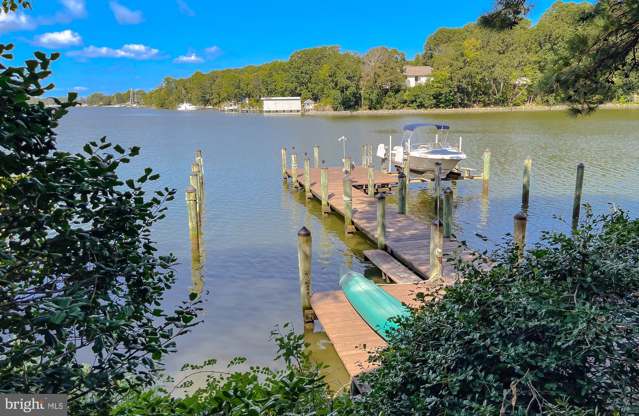 DRUM POINT - Residential